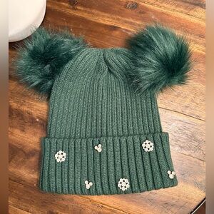 Disney Parks Christmas Pom Pom Minnie Ears Green Beanie